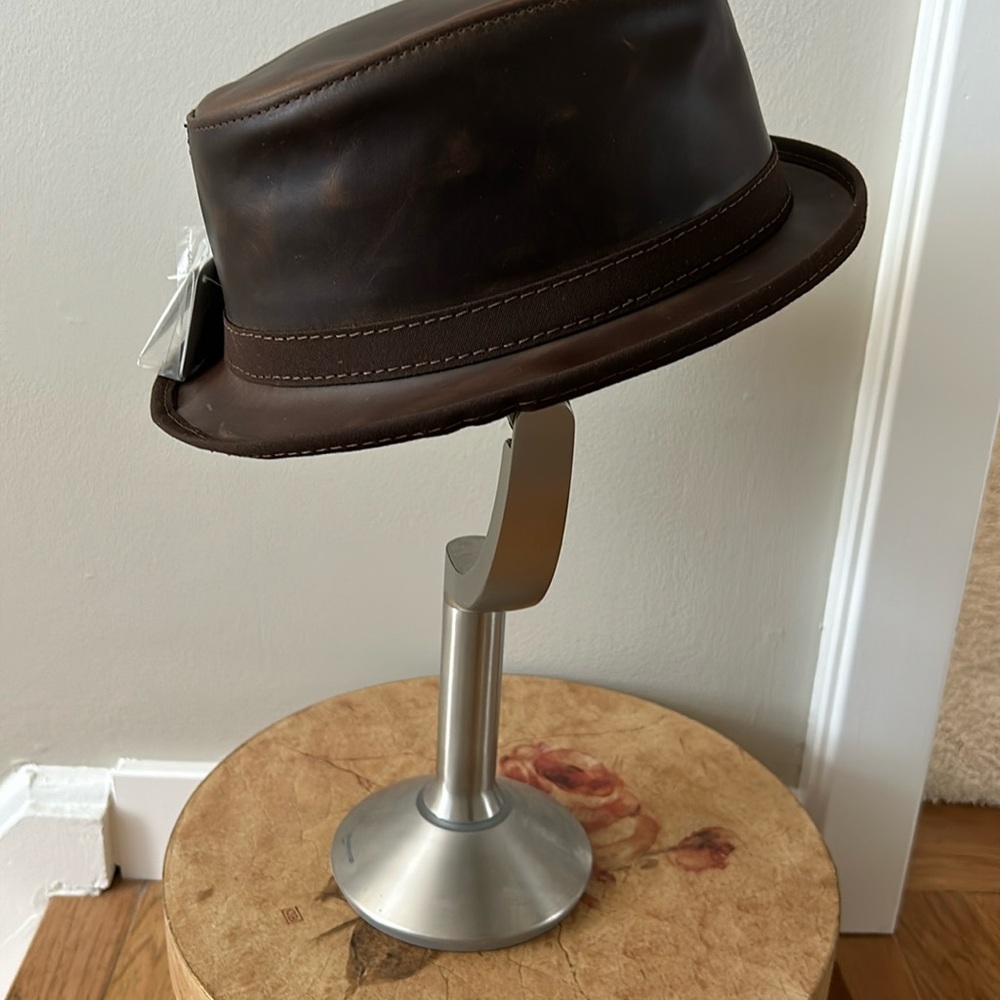 Soho Leather Hat